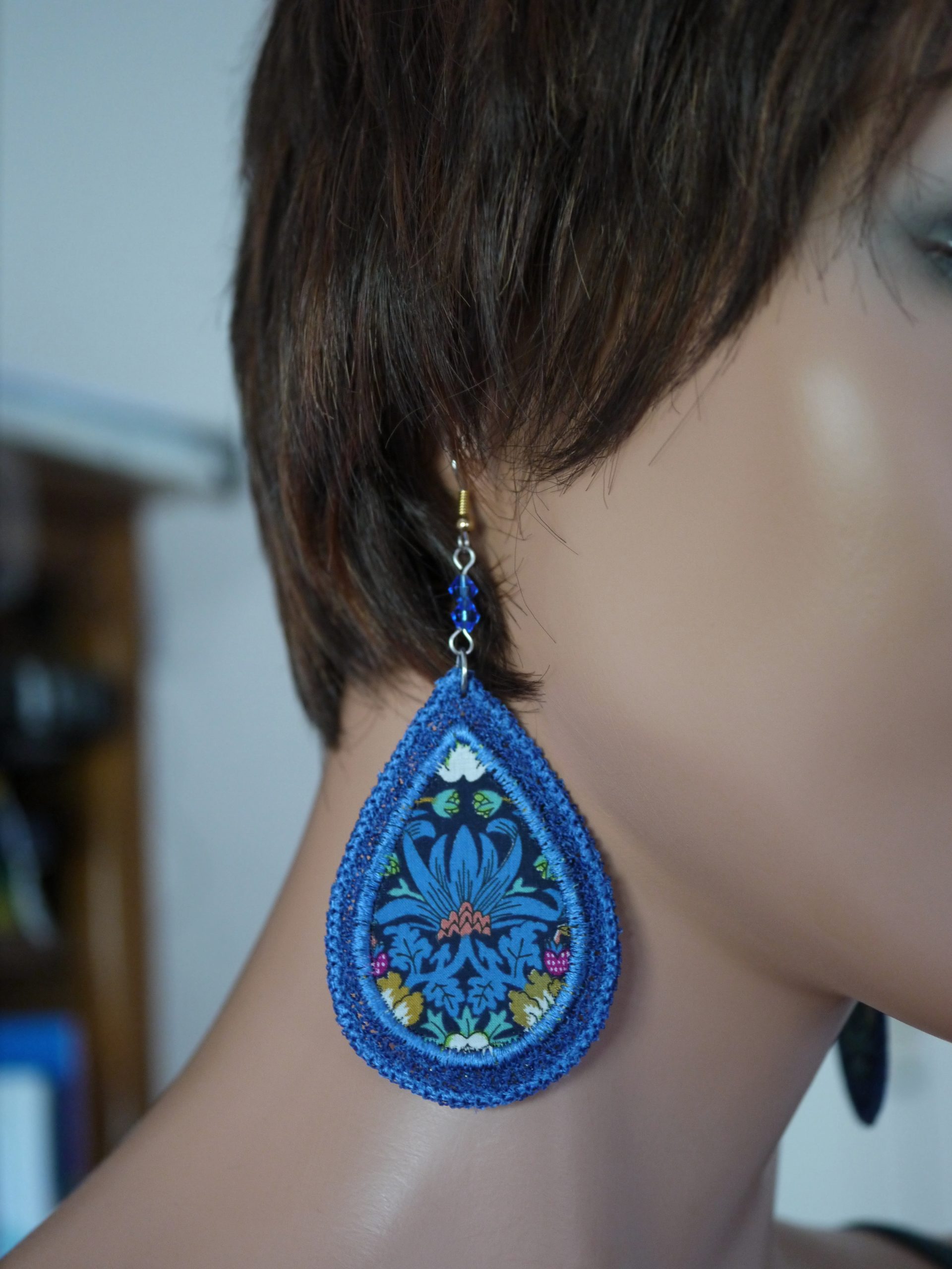 Boucles d'oreilles açai bleue - AU GRE DE MES ENVIES