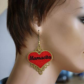 Motif de broderie machine boucles d’oreilles cœurs Mamacita en FSL et tatting